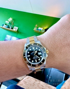 勞力士潛航者m126613ln-0002間金黑水鬼41MM VS廠復刻表